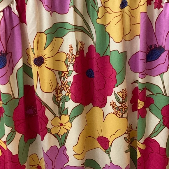 Colorful Haptics Swing Top - Picture 4 of 6